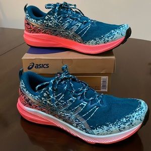 Asics Fuji Lite 2 Trail Shoes Women’s Size 11.5